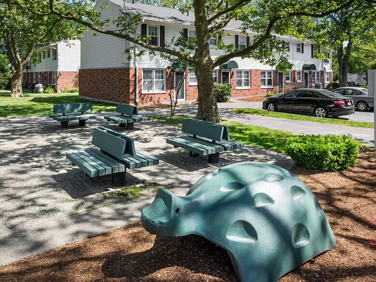 President Village — Photo 17