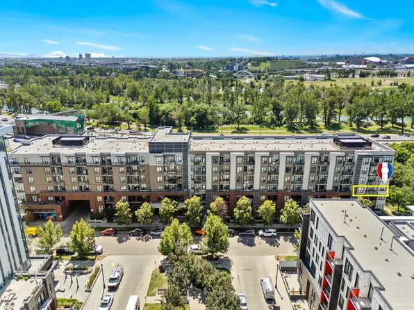 955 N McPherson Rd NE #327, Calgary, AB T2E 6V3