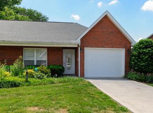 2937 Dominion Dr, Maryville, TN 37803