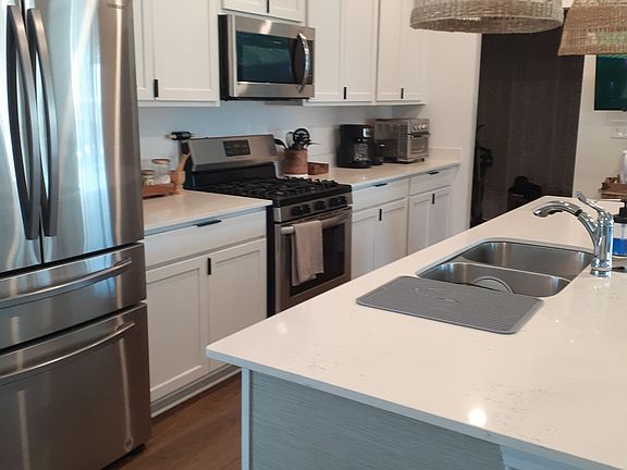 4th image of 16373 Ketton Dr