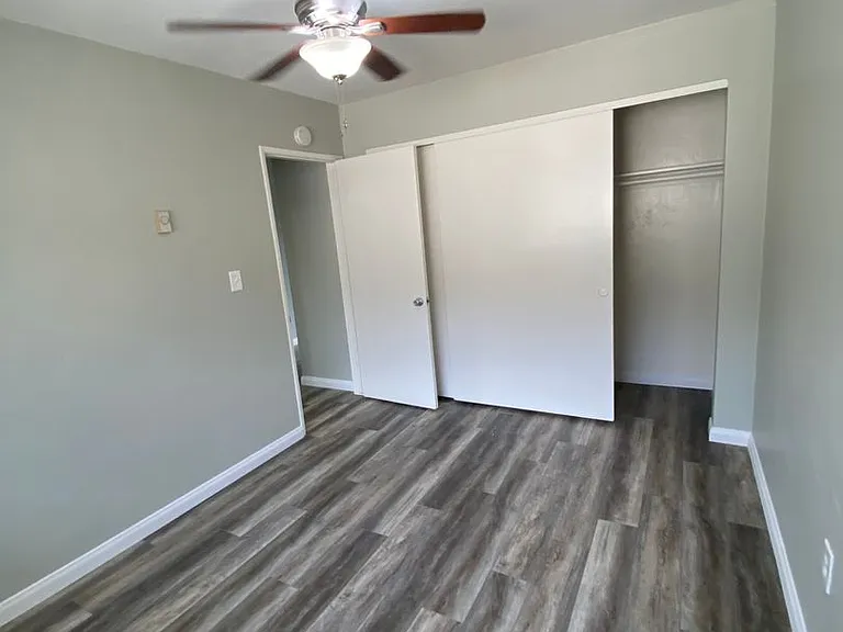 4140 Cleveland Ave — Photo 25