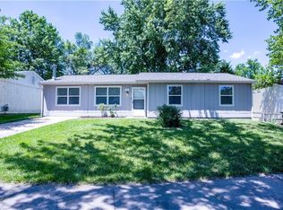 1200 E 27th St, Lawrence, KS 66046