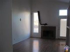 4th image of 5455 Cisero Dr