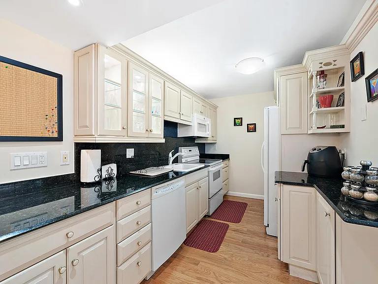 3575 S Ocean Blvd #307 — Photo 8