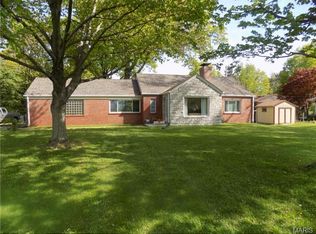 1428 Belgrove Dr, Saint Louis, MO 63137