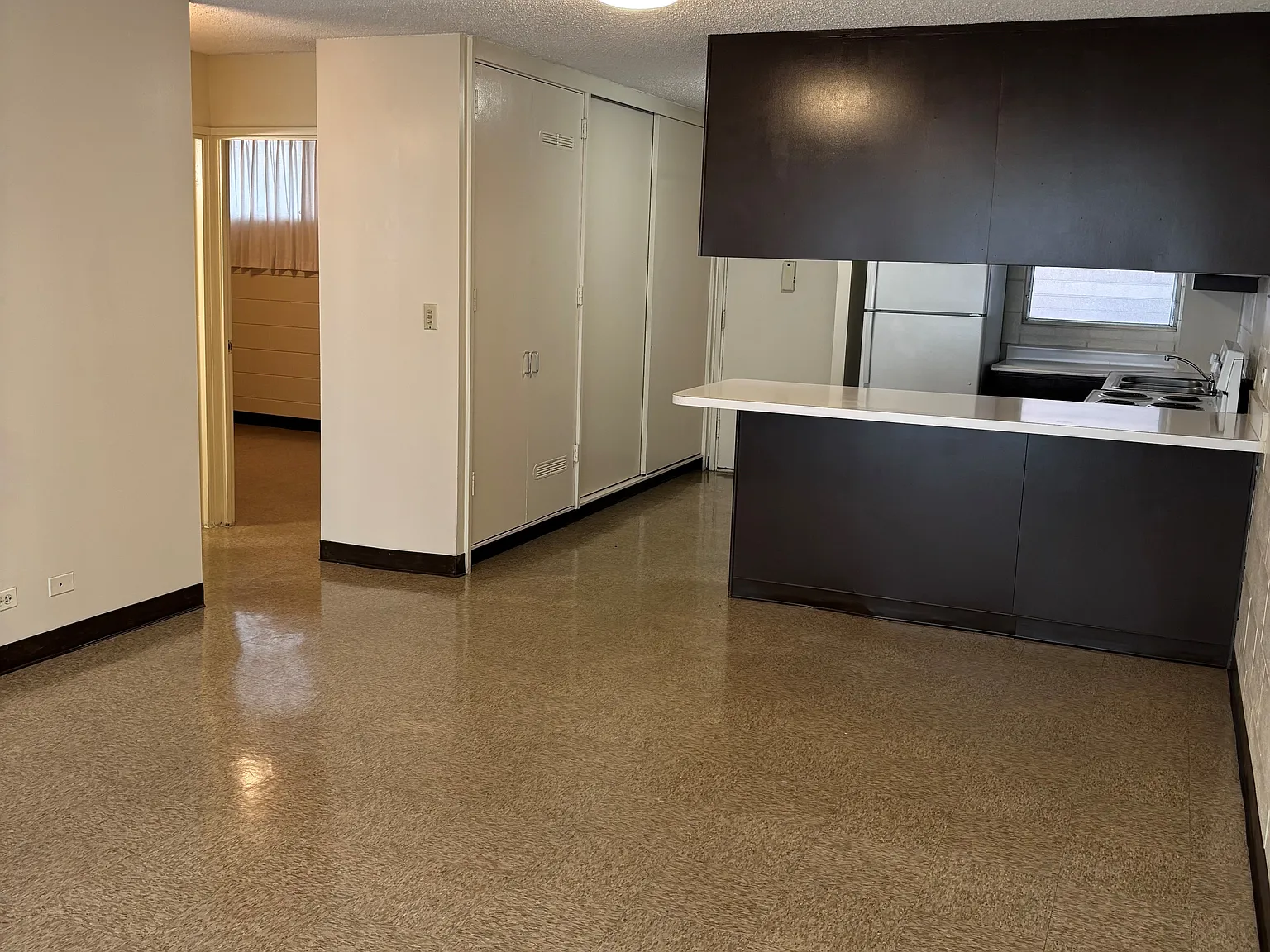 Westlake Apartments — Photo 2
