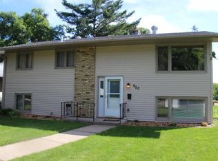 600 Cresthaven Dr, South Saint Paul, MN 55075