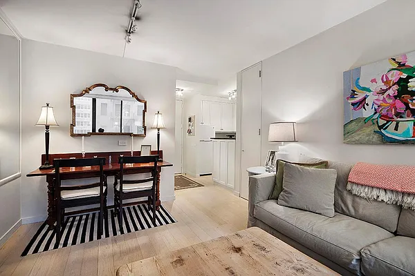 Sold by Keller Williams NYC | media 2