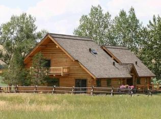 310 Little Bear Rd W, Gallatin Gateway, MT 59730