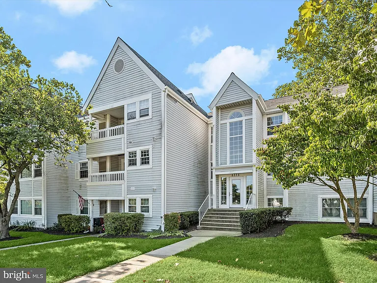 8375 Montgomery Run Rd #F — Photo 6