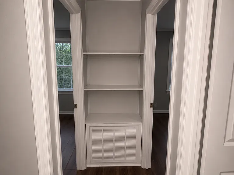 1334 Dewey St — Photo 14