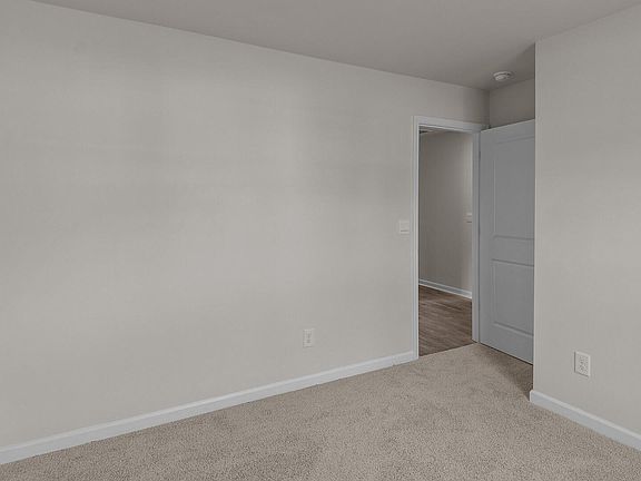 3rd image of 111 Pioneer Drive