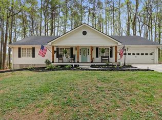 3560 Daylon Dr, Cumming, GA 30028