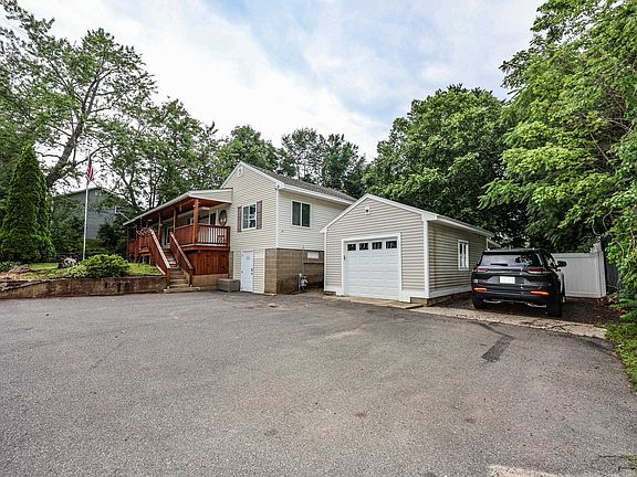 2nd image of 4 Caron Street