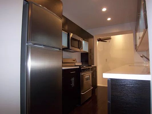 4th image of 173 W 85th St APT 2