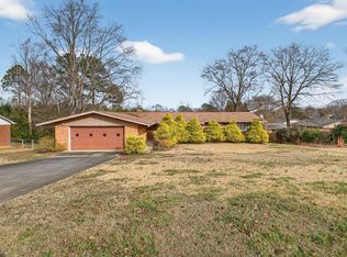 104 Iverson St, Greenville, SC 29615