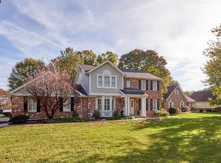 41 Moorings Dr, Lake Saint Louis, MO 63367