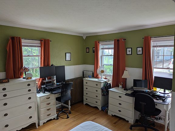 3rd image of 117 Park St #1