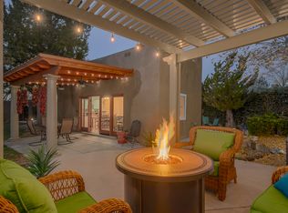 10436 Oso Grande Rd NE, Albuquerque, NM 87111