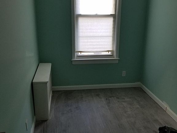4th image of 1748 E 15th St #2A