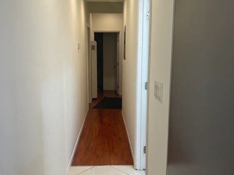 851 W 23rd St #B — Photo 11