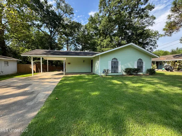 255 Camero Dr, Jackson, MS 39206