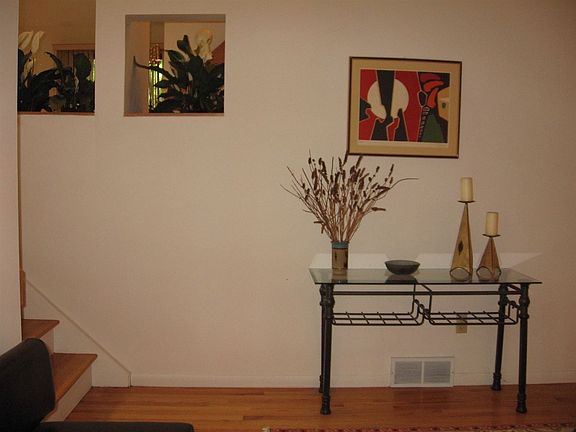 4th image of 57 Robinwood Dr