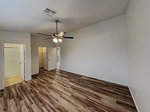 4th image of 2716 W Kristina Ave