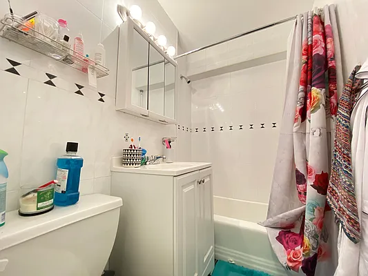 Rented by Compass | media 5