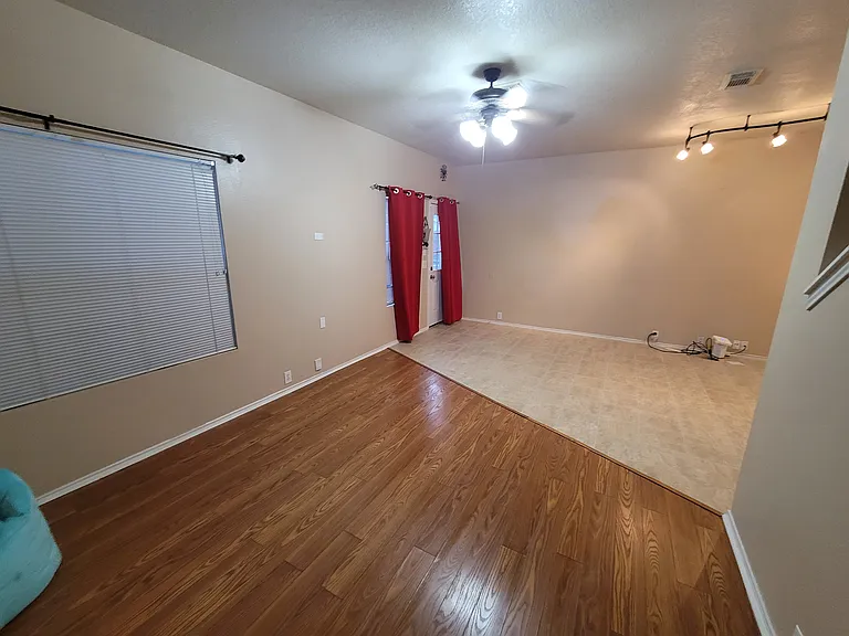 23631 Twisting Falls Dr — Photo 33