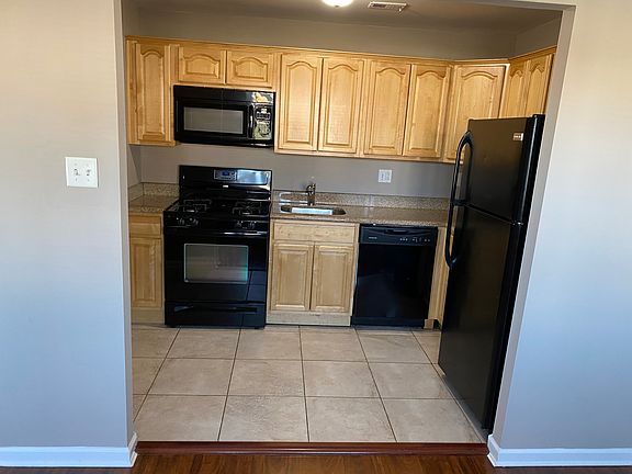 4th image of 3312 Glenbrook Pl Floor 2