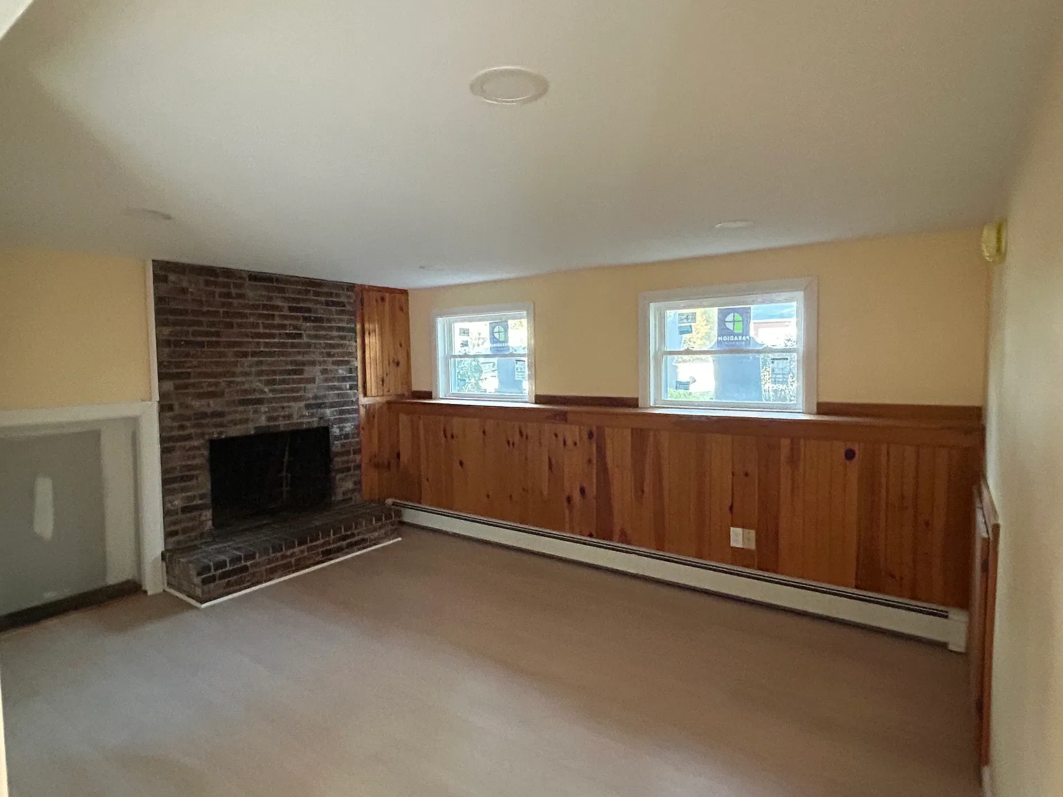 2 bed, 800 sqft, $2,400 — Photo 4