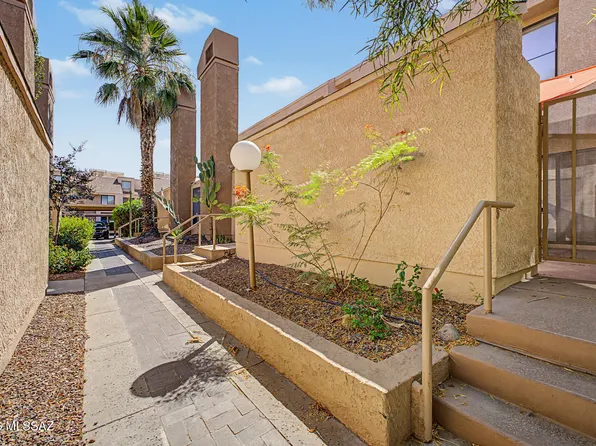 5675 N Camino Esplendora APT 7141, Tucson, AZ 85718