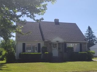 126 Elmwood Ave, Newark, NY 14513