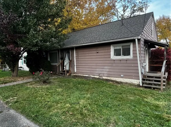 1722 Saint Elmo Ave NE, Canton, OH 44705