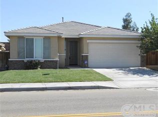 12285 Luna Rd, Victorville, CA 92392
