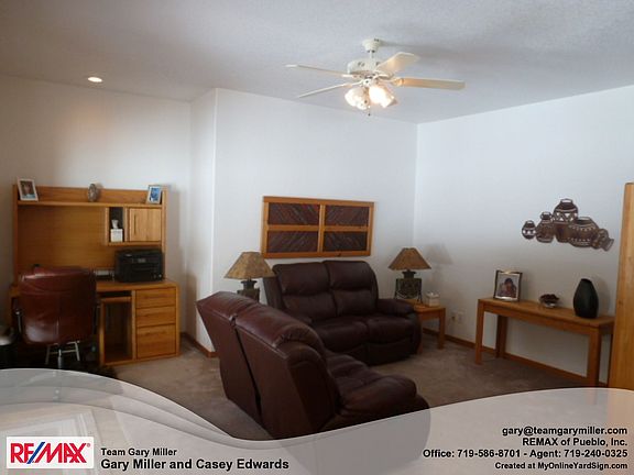 3rd image of 6588 Greenhorn Mountain Dr