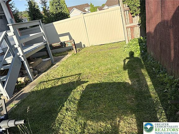 2nd image of 438 Milton St
