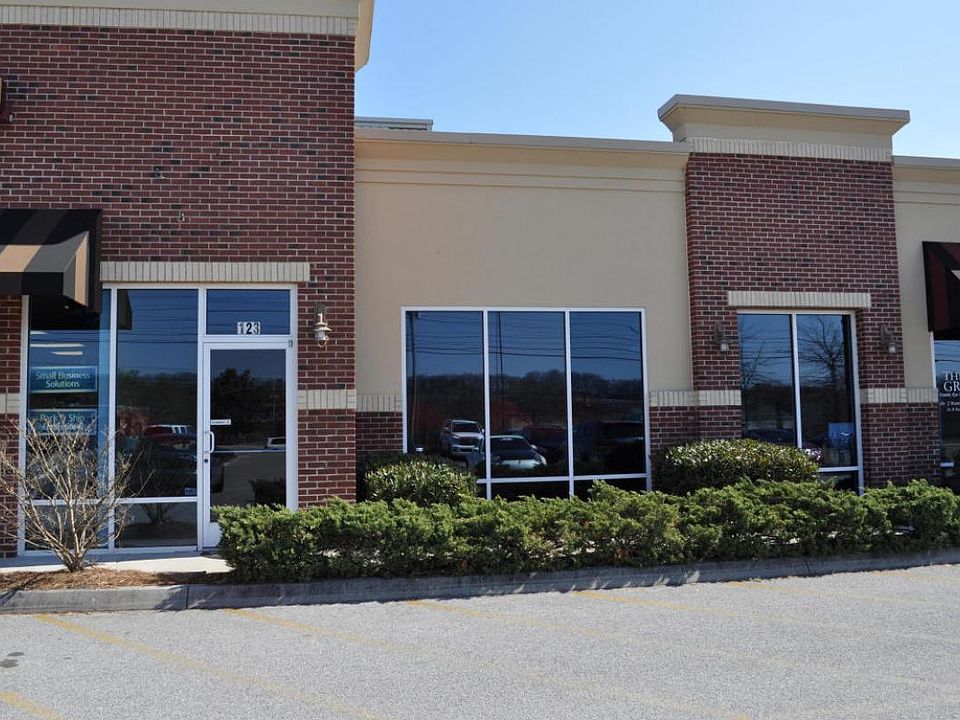 1st image of 11124 Kingston Pike Ste 123