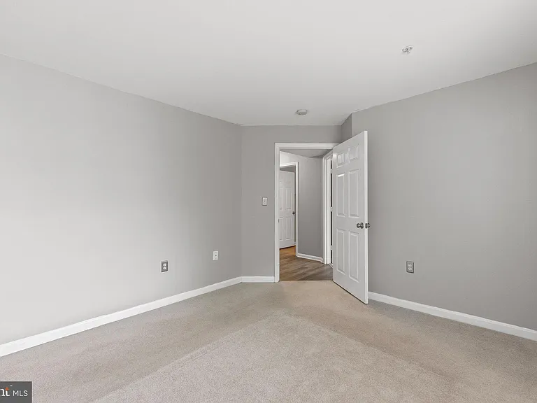 15605 Everglade Ln #A-303 — Photo 22