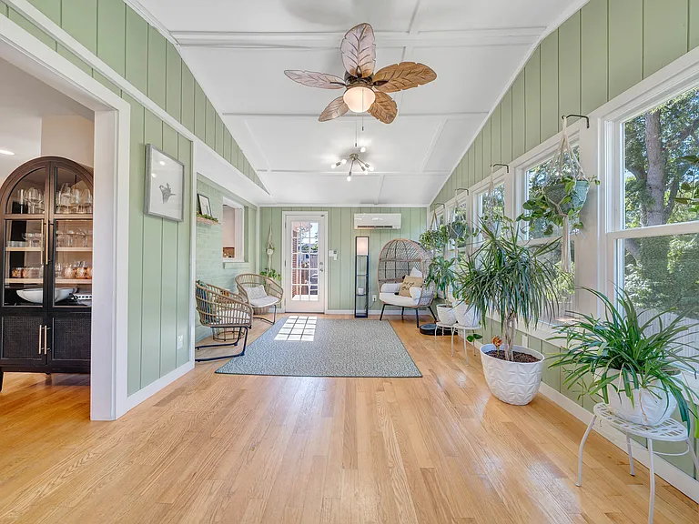 621 Aragona Dr — Photo 37