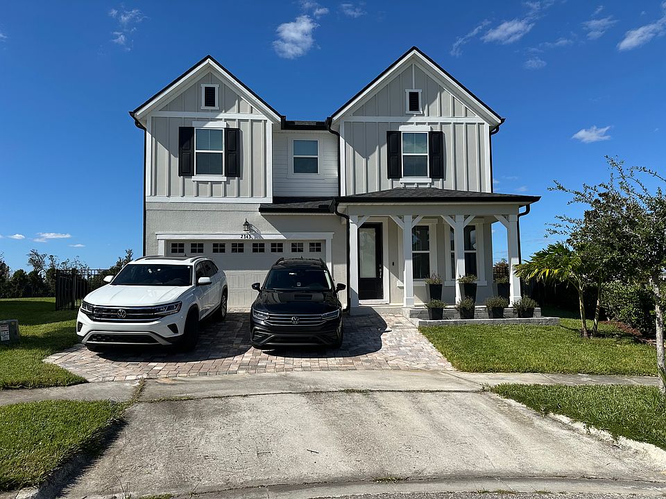 1st image of 2343 Farnham Dr