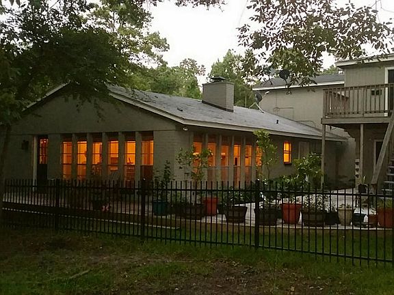 5th image of 370 N Pine Harbour Dr