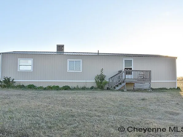 3957 Paradise Rd, Carpenter, WY 82054