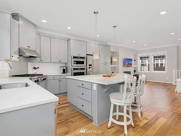 2nd image of 23807 SE 45th Ter