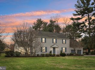 430 Cottage Ave, Edgewater Park, NJ