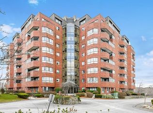 200 Burkhall St UNIT 106, Weymouth, MA 02190