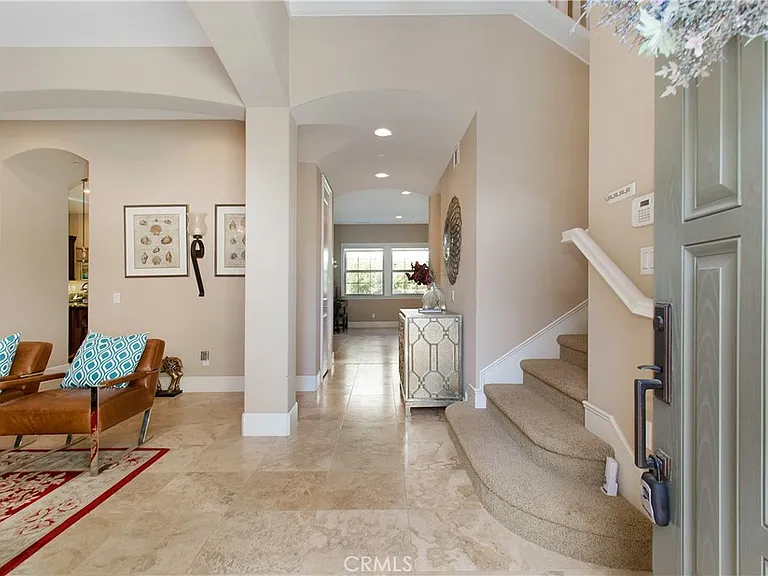 4731 Oceanridge Dr — Photo 5