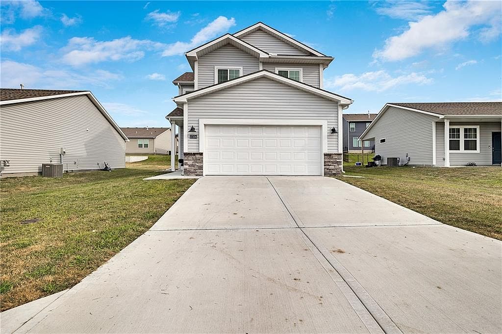 27104 E Cedar Grove Dr, Lees Summit, MO 64086 [Price Cut $3,000