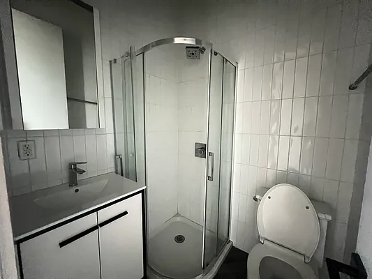 Rented by Evergreen Realty & Investments | media 5